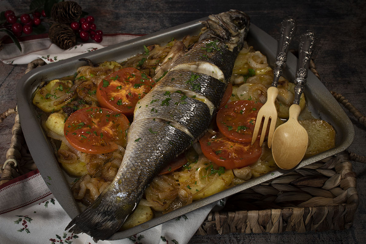 Lubina asada con verduras asadas